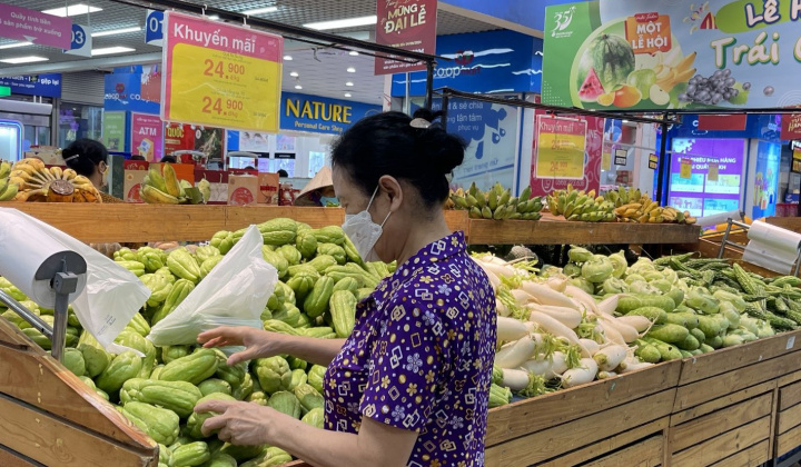Siêu thị kêu gọi khách không cần tích trữ, nguồn cung hàng hóa luôn đáp ứng đủ