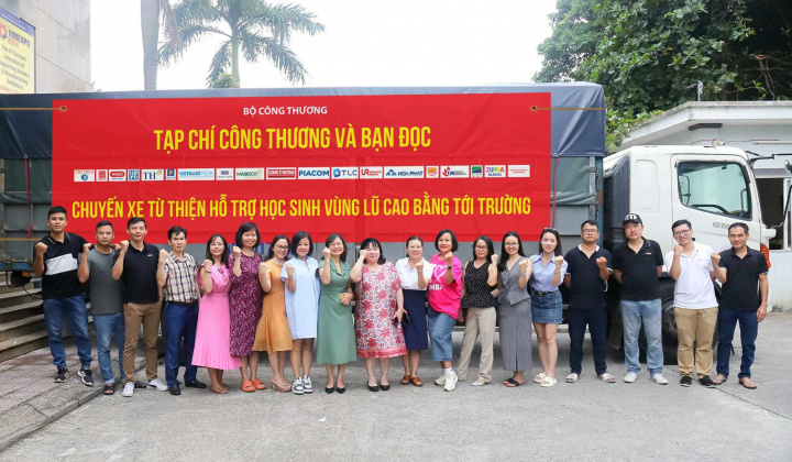 Tạp chí Công Thương dừng tiếp nhận tiền và sản phẩm hỗ trợ học sinh vùng lũ Cao Bằng tới trường