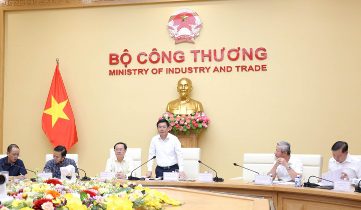 Bộ Công Thương: Đã ban hành quy chuẩn kỹ thuật về an toàn điện đối với trạm sạc xe điện