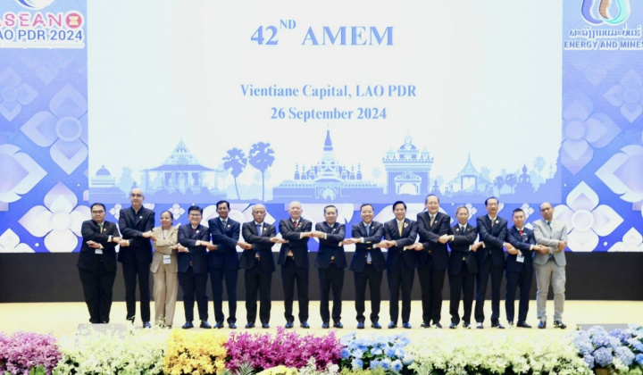 Thứ trưởng Nguyễn Hoàng Long tham dự Hội nghị Bộ trưởng Năng lượng ASEAN lần thứ 42