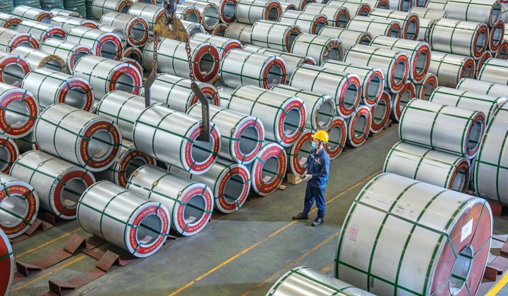 Giá thép Trung Quốc rơi sâu "bào mòn" biên lãi gộp của Tập đoàn Hoa Sen (HSG)
