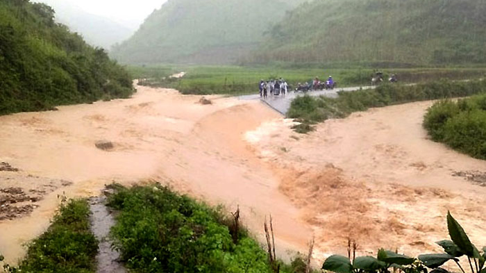 KHẨN: Cảnh báo lũ đặc biệt lớn trên sông Thao