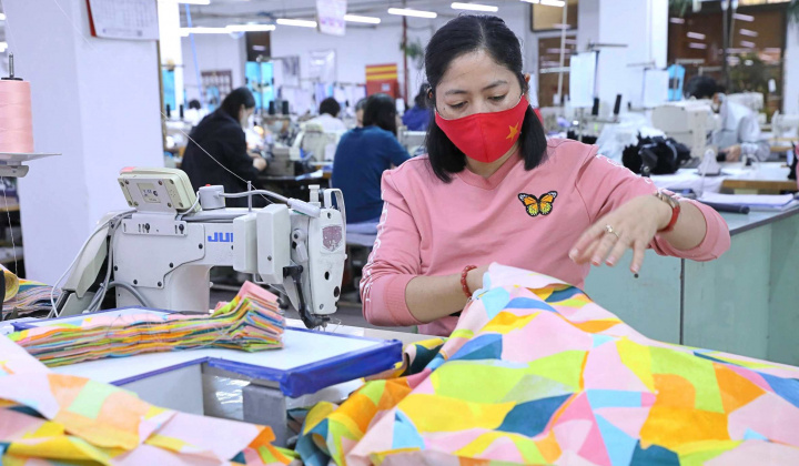 AI NEWS - Nền tảng tin tức chứng khoán