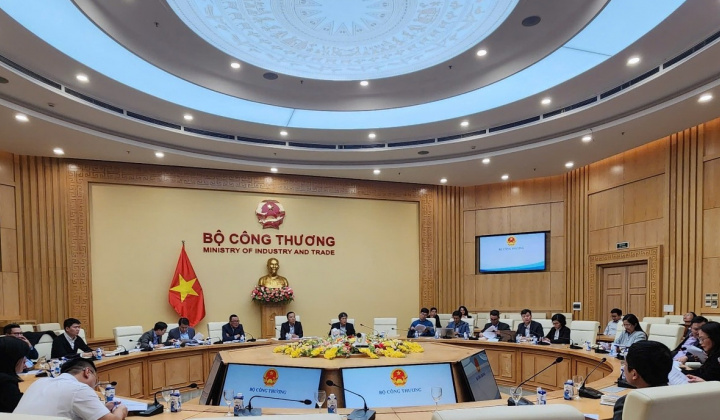 Bộ Công Thương họp với các Bộ, ngành liên quan đến kế hoạch triển khai dự án điện hạt nhân