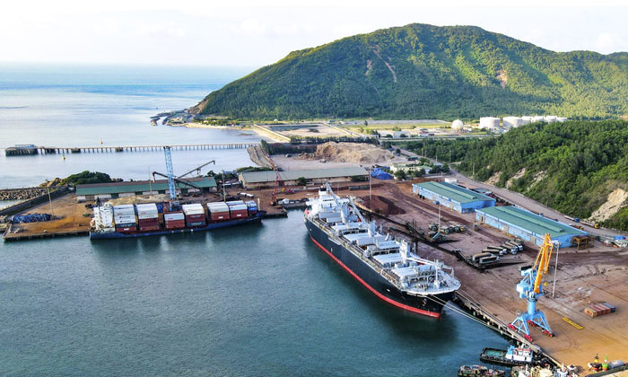 Hà Tĩnh: Nghiên cứu thành lập Khu kinh tế thương mại tự do Vũng Áng