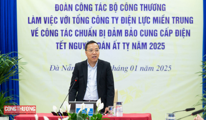 Thứ trưởng Nguyễn Hoàng Long kiểm tra đảm bảo cung ứng điện dịp Tết Nguyên đán tại miền Trung