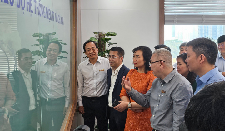 Thứ trưởng Phan Thị Thắng: Tập trung cao độ, vận hành chính xác để cung ứng điện liên tục, an toàn
