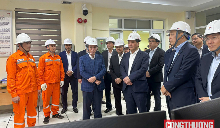 Bộ trưởng Nguyễn Hồng Diên thăm, kiểm tra công tác bảo đảm cung ứng điện dịp Tết Nguyên đán 2025