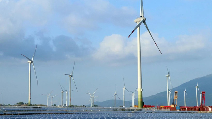 Khung pháp lý và phát triển tài chính cho chuyển đổi năng lượng tái tạo tại Việt Nam: Tổng quan và một số khuyến nghị