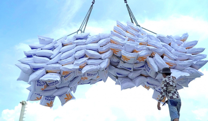 Vinafood 2 (VSF): Xuất khẩu gạo năm 2024 vượt xa kế hoạch, đặt mục tiêu lãi trăm tỷ