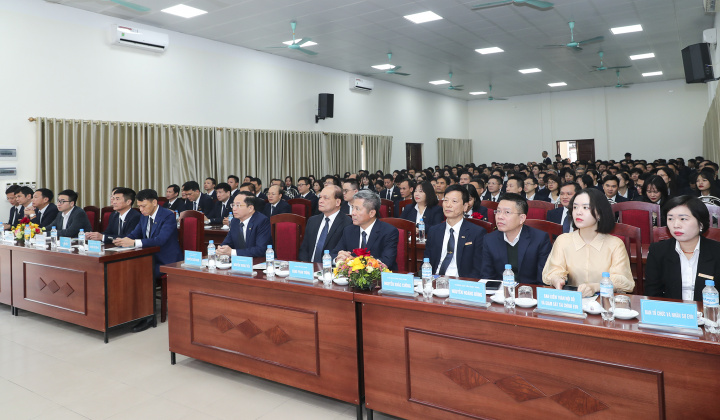 Tổng công ty Thiết bị điện Đông Anh hoàn thành xuất sắc kế hoạch sản xuất kinh doanh năm 2024