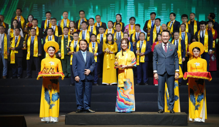 SHB được vinh danh Top 100 Giải thưởng Sao Vàng đất Việt 2024