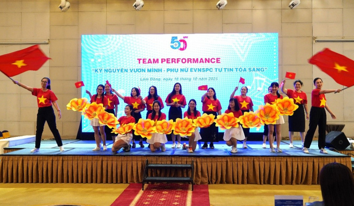 EVNSPC tổ chức chuỗi hoạt động chào mừng ngày Phụ nữ Việt Nam 20/10