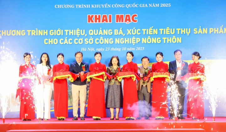 Khai mạc Chương trình giới thiệu, quảng bá và xúc tiến tiêu thụ sản phẩm công nghiệp nông thôn