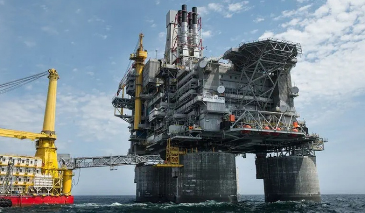 Giá xăng dầu hôm nay 24/10: Giá dầu thô Brent giảm nhẹ xuống mức 65,53 USD/thùng