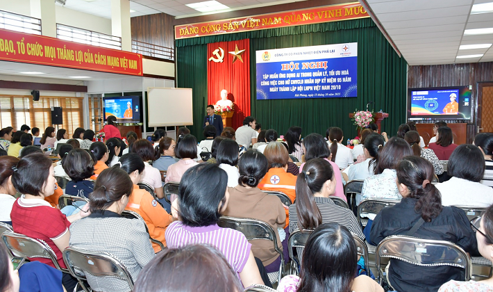 Nhiệt điện Phả Lại: “Ứng dụng AI trong quản lý, tối ưu hóa công việc cho nữ CBCNV”