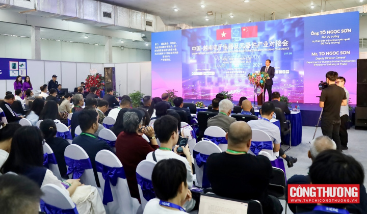 Việt Nam củng cố vị thế cứ điểm sản xuất điện tử, hướng đến các lĩnh vực công nghệ cao