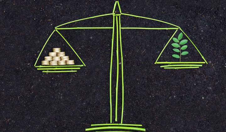 Vai trò của đạo đức kinh doanh và trách nhiệm xã hội đối với sự phát triển bền vững của các doanh nghiệp ở Việt Nam