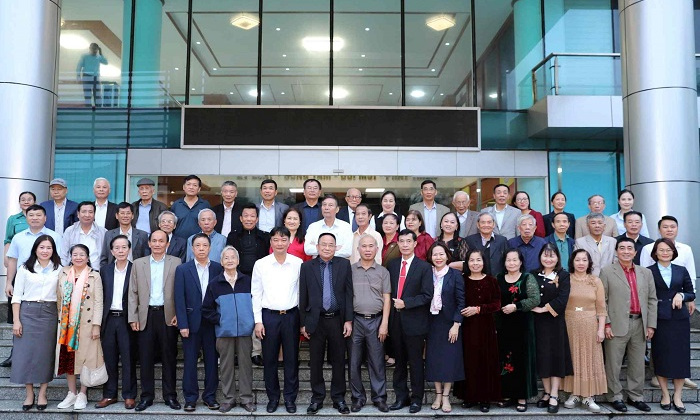 Công ty Môi trường - TKV: Gặp mặt kỷ niệm 89 năm Ngày truyền thống công nhân vùng mỏ - Truyền thống ngành than