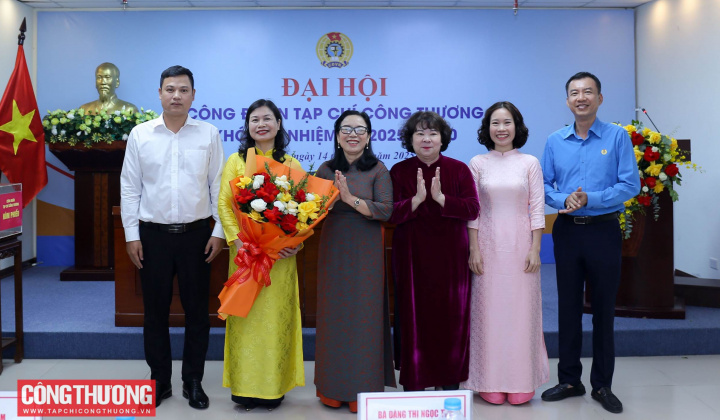 [CHÙM ẢNH] Đại hội Công đoàn Tạp chí Công Thương lần thứ IV, nhiệm kỳ 2025 - 2030