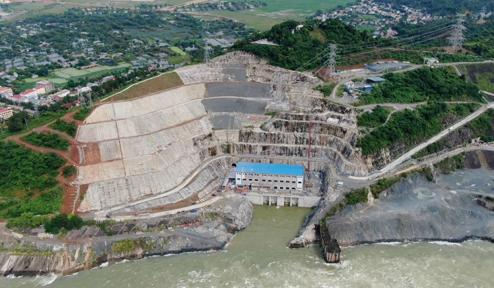 Thủy điện Hòa Bình mở rộng hoàn tất hòa lưới tổ máy số 2