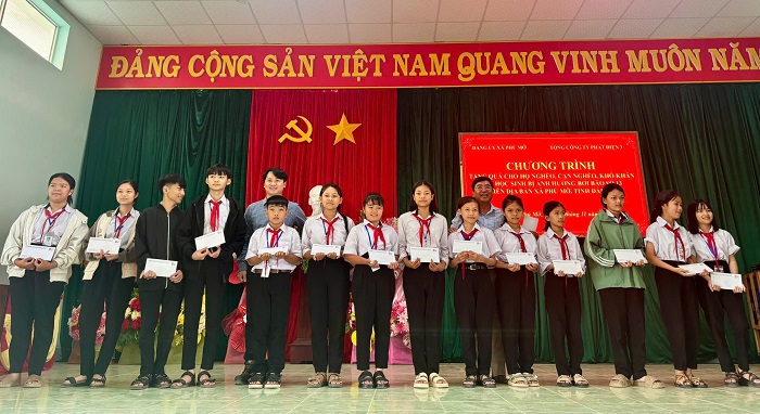 Công ty EPS: Chung tay hỗ trợ khắc phục hậu quả bão lũ tại Đắc Lắk