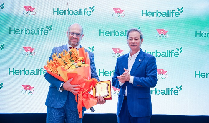 Tăng cường kiến thức về dinh dưỡng thể thao cho huấn luyện viên và vận động viên