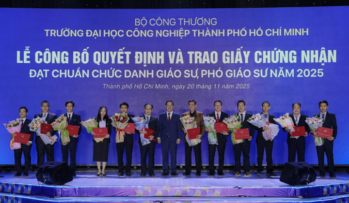 IUH chào mừng ngày Nhà giáo Việt Nam 20/11 với nhiều dấu mốc nổi bật