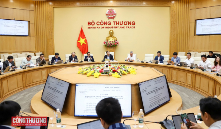 Bộ Công Thương xây dựng quy định về phát triển thị trường điện cạnh tranh tại Việt Nam