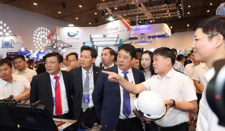 EVNNPC khẳng định năng lực làm chủ công nghệ tại Techshow 2025
