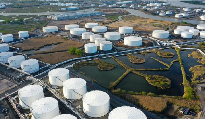 Giá xăng dầu hôm nay 28/11: Tăng nhẹ trong kỳ nghỉ lễ tại Mỹ