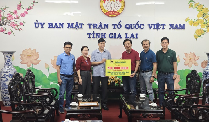 Hành trình "nghĩa tình Bình Điền": Từ gói sinh kế Thanh Hóa đến hỗ trợ khẩn cấp cho bà con vùng lũ miền Trung - Tây Nguyên