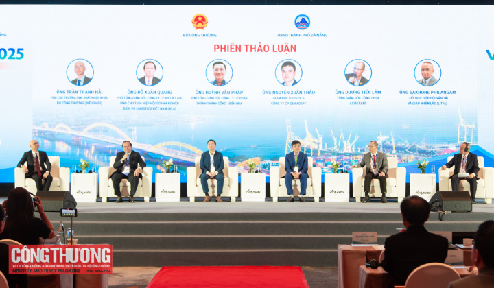 Tìm cơ hội bứt phá cho logistics miền Trung