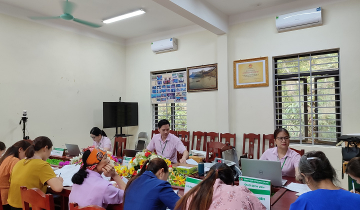 Phòng giao dịch Ngân hàng CSXH Chợ Mới: Thoát nghèo bền vững từ nguồn tín dụng chính sách