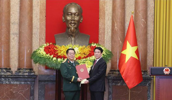 Trao quyết định bổ nhiệm Chủ nhiệm Tổng cục Chính trị và thăng quân hàm Đại tướng, Thượng tướng