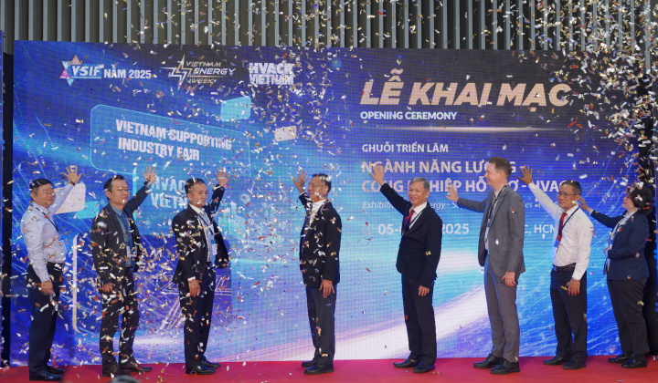 Triển lãm HVACR Vietnam 2025: EVNHCMC giới thiệu các giải pháp năng lượng thông minh