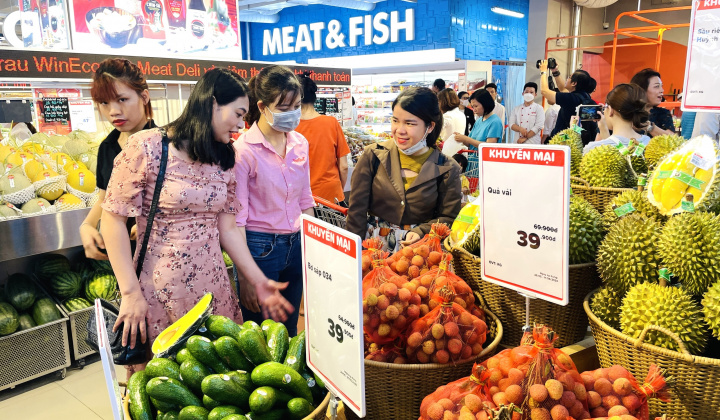 10 tháng, chỉ số giá tiêu dùng (CPI) tăng 3,27%, lạm phát cơ bản được kiểm soát