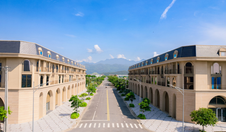 Gỡ vướng pháp lý Dragon City Park, SDN & Regal Group hoàn tất sổ đỏ bàn giao khách hàng