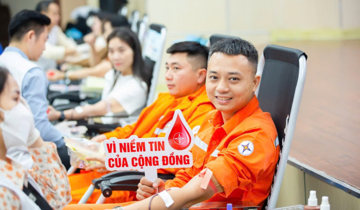 11 năm Tuần lễ hồng EVN: Hơn 105.000 đơn vị máu trao gửi sự sống