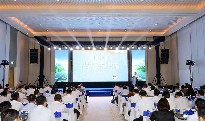 Petrolimex đẩy mạnh kinh doanh nhiên liệu mức 5 và xây dựng kế hoạch năm 2026