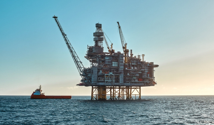 Giá xăng dầu hôm nay 20/12: Giá dầu thô Brent quay về mốc 60 USD/thùng