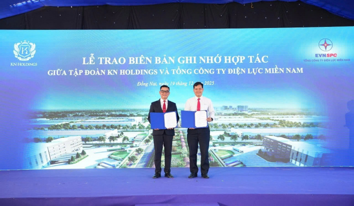 EVNSPC ký kết biên bản ghi nhớ hợp tác với Tập đoàn KN Holdings