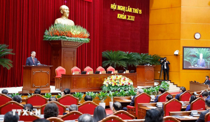 Thông báo của Hội nghị lần thứ 15 Ban Chấp hành Trung ương Đảng khóa XIII