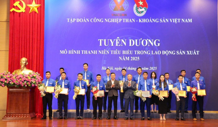 Dấu ấn tuổi trẻ Thống Nhất tại Lễ tuyên dương nhân 89 năm ngày Truyền thống Công nhân Vùng Mỏ - Truyền thống ngành Than