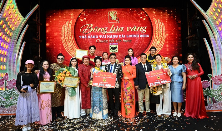 Phân bón Bình Điền 32 năm nâng bước tài năng cải lương Việt