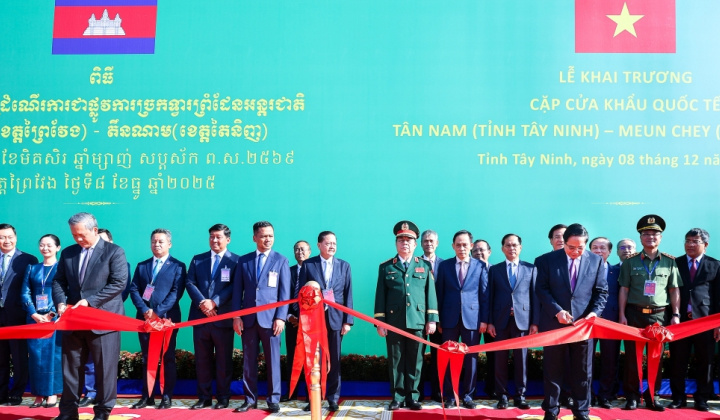 Việt Nam - Campuchia khai trương cặp cửa khẩu quốc tế mới