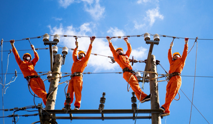 Quy định về yêu cầu kỹ thuật trong hệ thống truyền tải điện, hệ thống phân phối điện