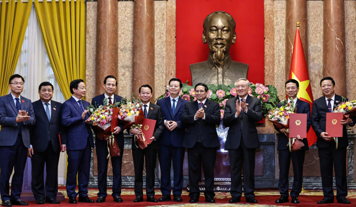 Chủ tịch nước trao quyết định bổ nhiệm các Phó Thủ tướng và Bộ trưởng nhiệm kỳ 2021-2026
