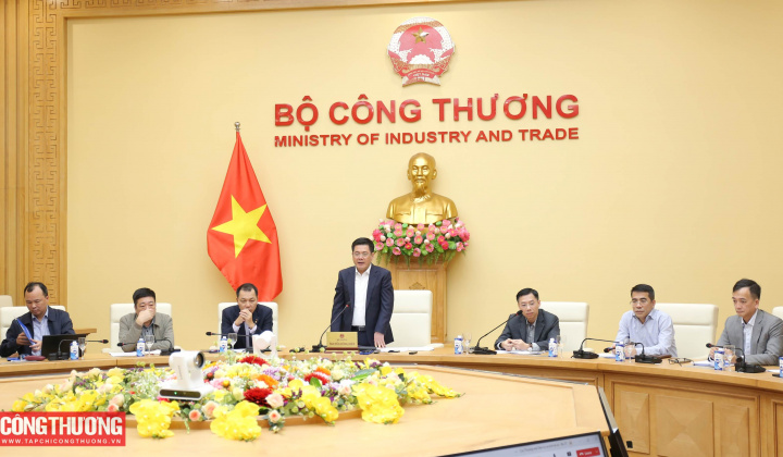 Bộ trưởng Nguyễn Hồng Diên chủ trì cuộc họp về tiến độ thực hiện Dự án Đường dây 500 kV Lào Cai - Vĩnh Yên