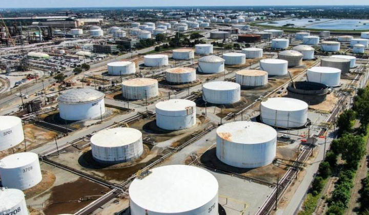 Giá xăng dầu hôm nay 21/2: Mở rộng đà tăng nhờ kỳ vọng nhu cầu mạnh mẽ của Mỹ